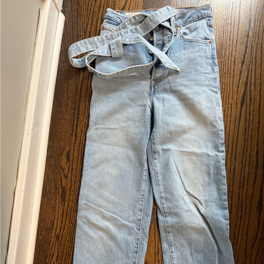 Levi’s Light Blue Denim Ribcage Jeans with Belt